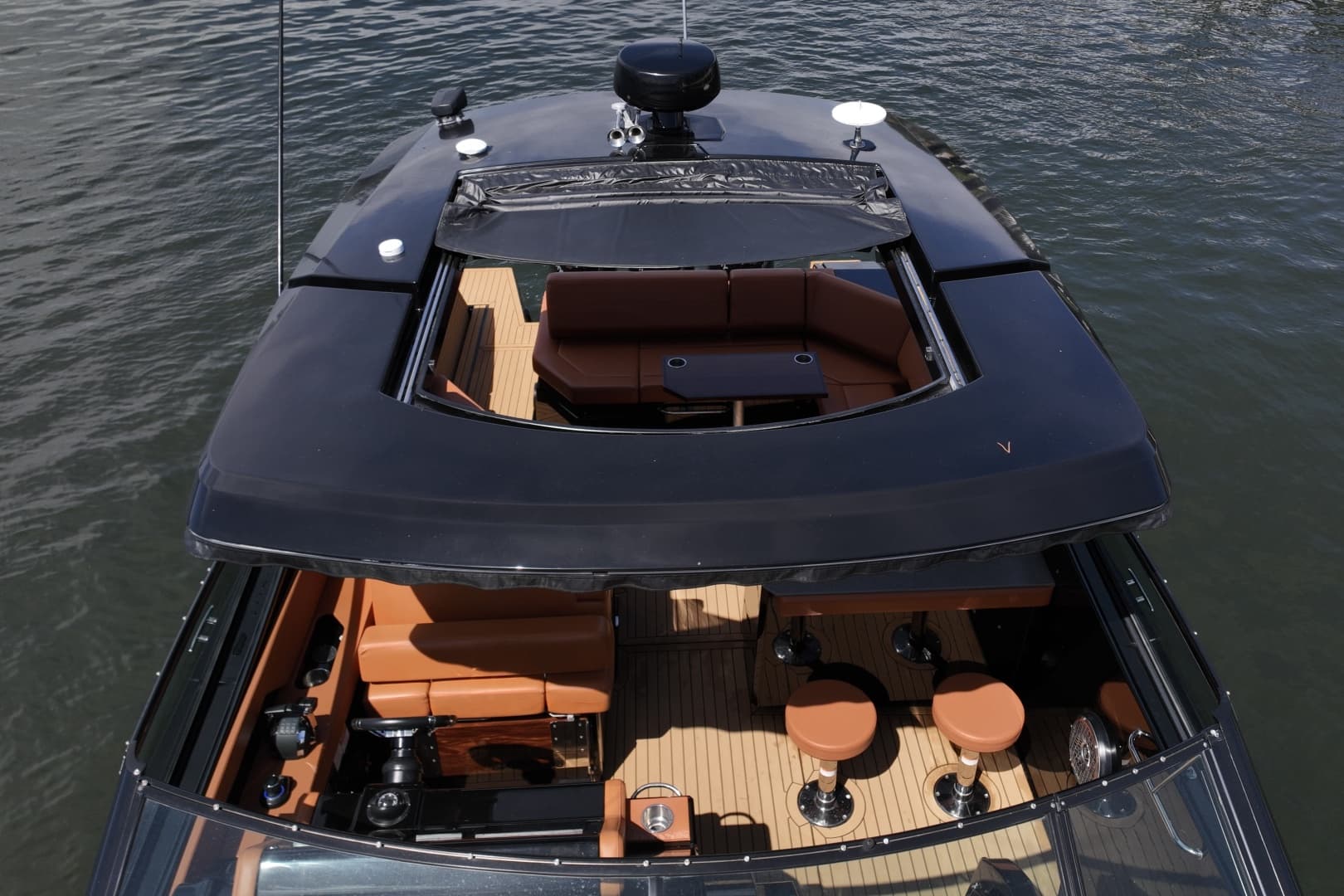Hardtop with Retractable Sunroof, Cruisers Yachts 38 GLS