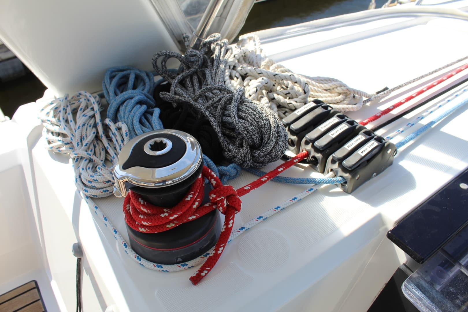 2016 Beneteau 35 Oceanis