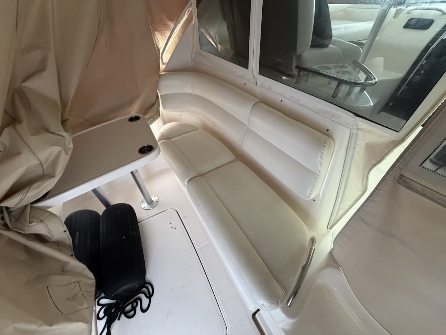 2006 Tiara Yachts 43 Sovran