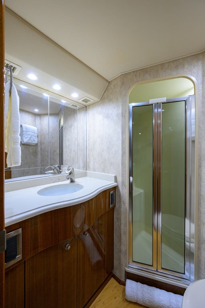 2008 Viking 68 Convertible