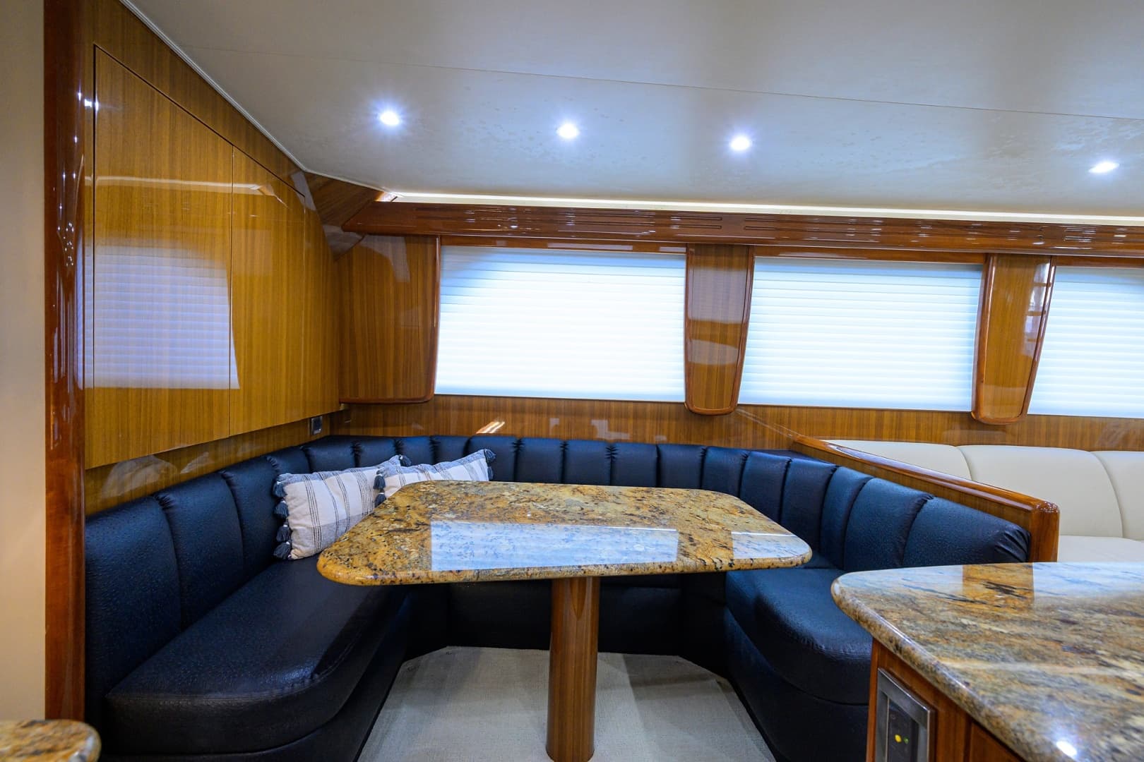 2008 Viking 68 Convertible