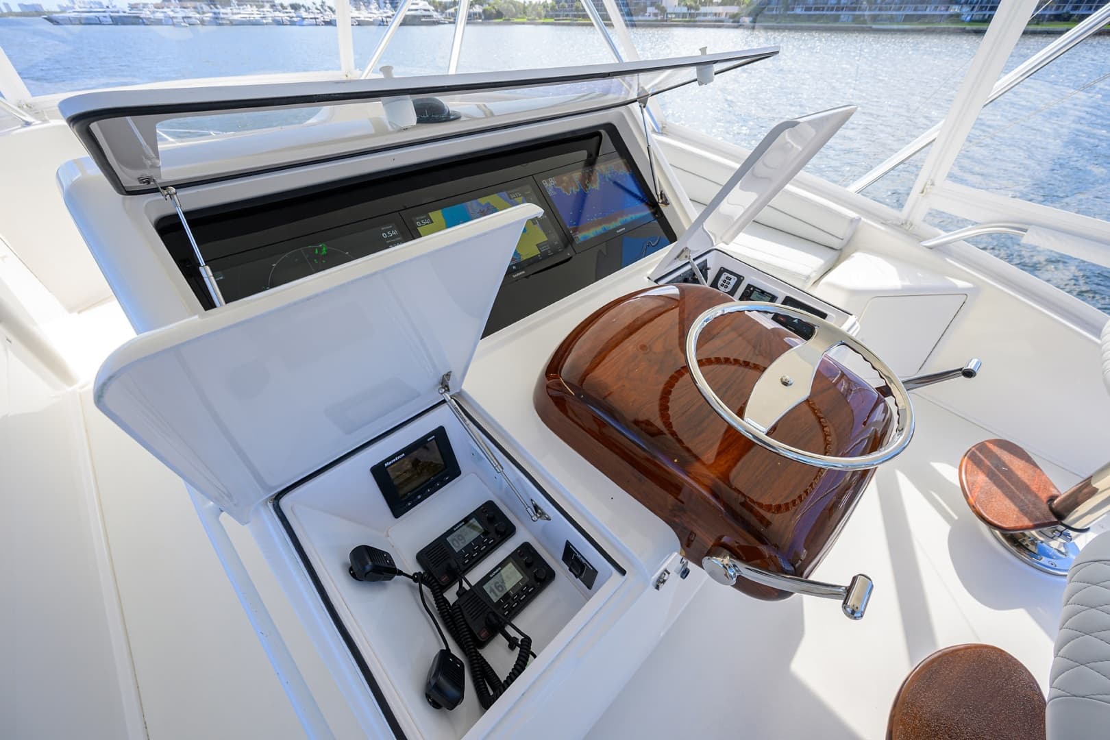 2008 Viking 68 Convertible