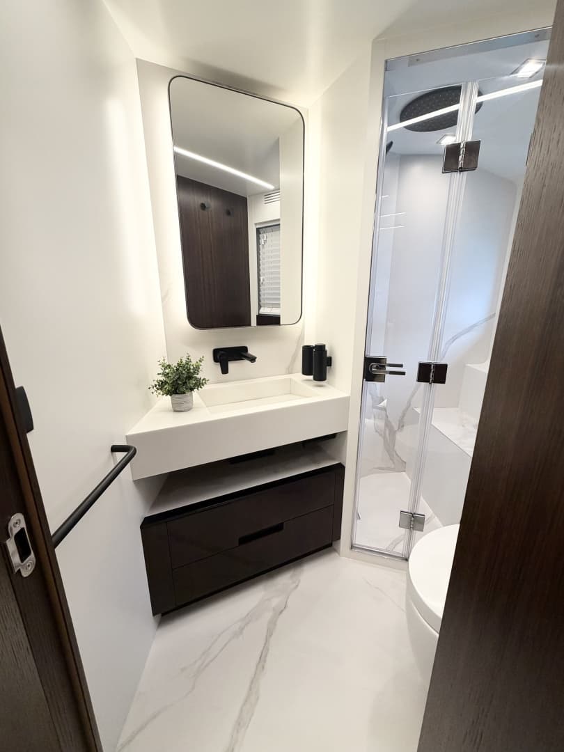 2026 Astondoa 66 Flybridge