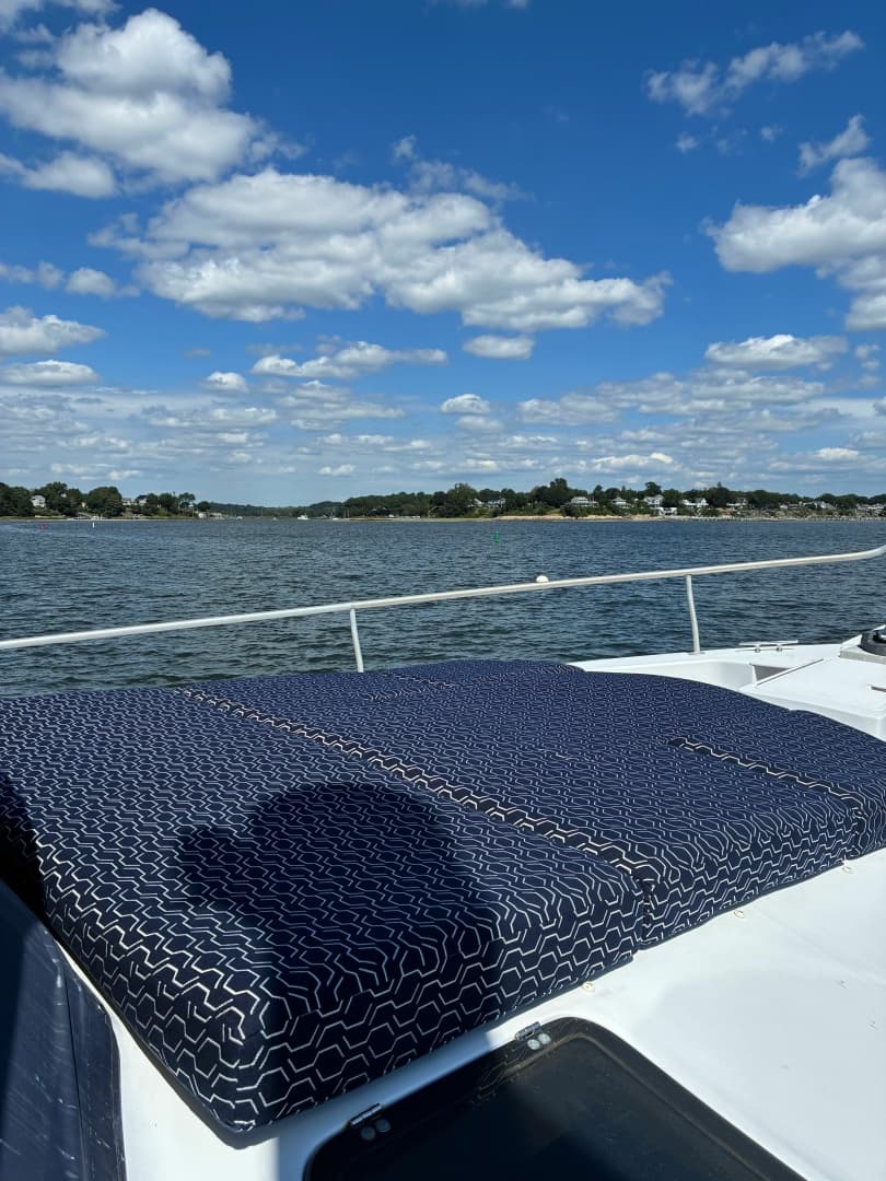 1998 Mainship 350 Trawler