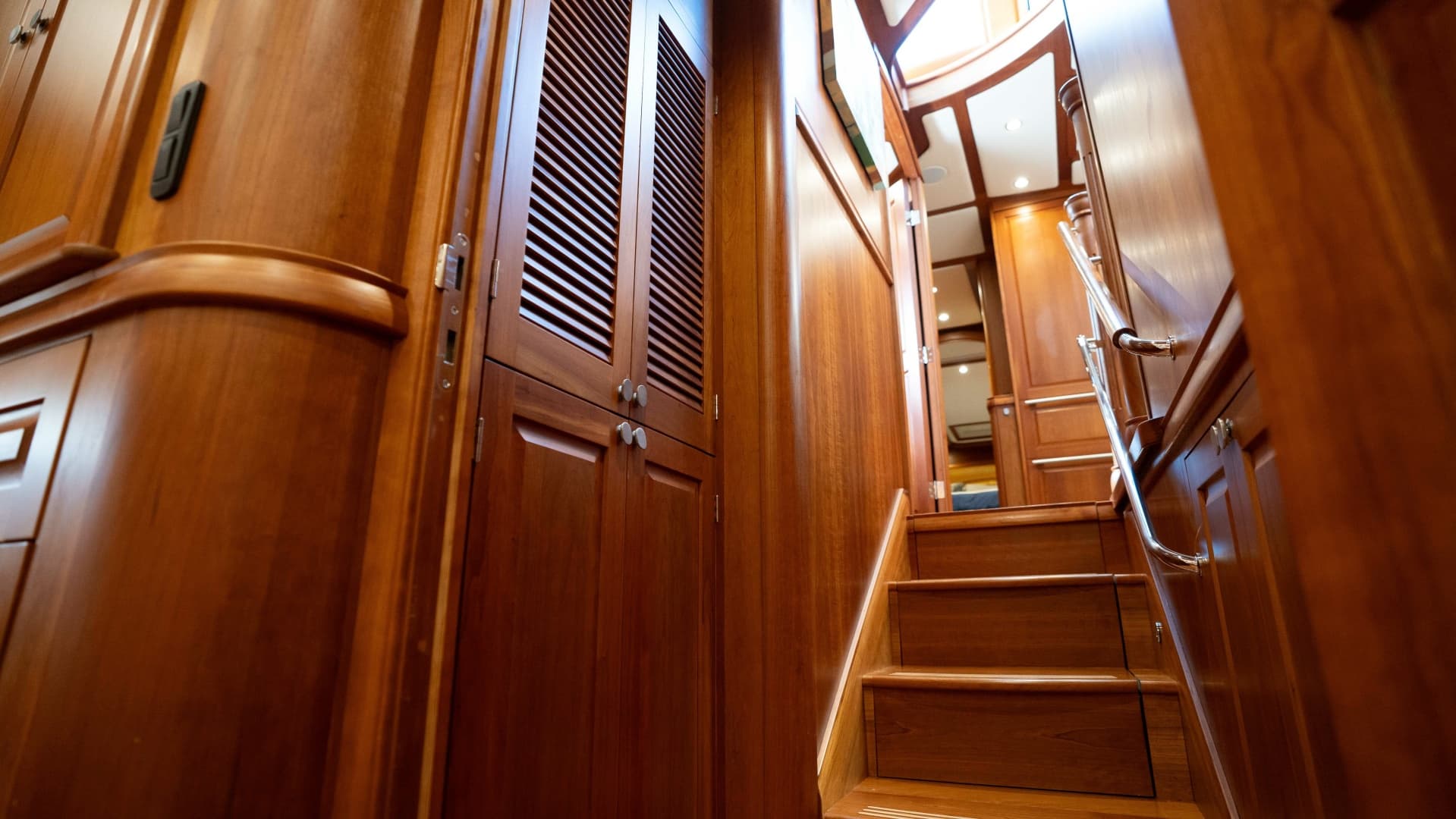 2018 Sabre 66 Dirigo