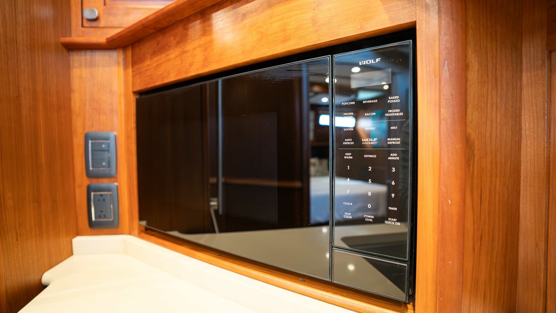 2018 Sabre 66 Dirigo