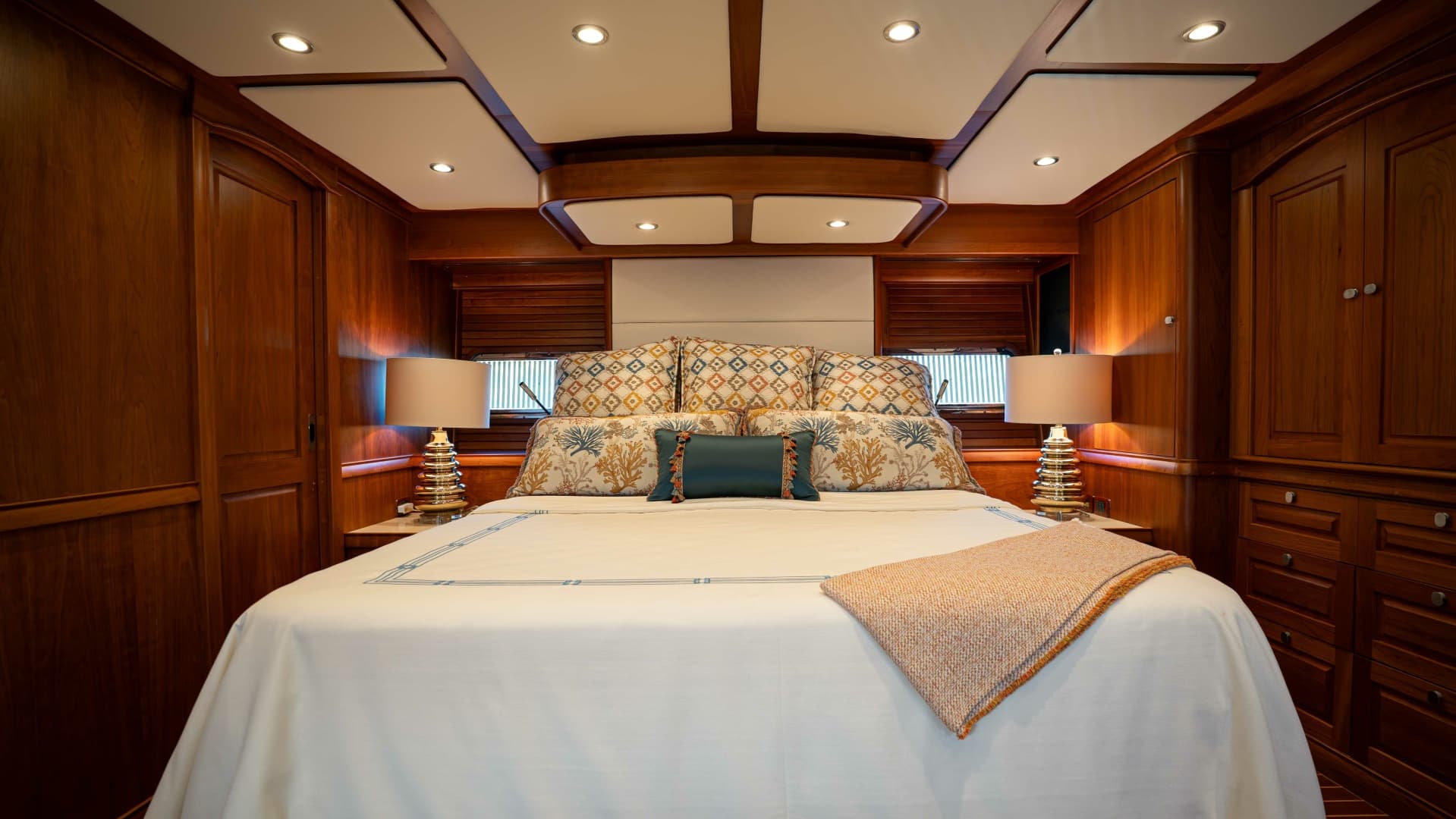 2018 Sabre 66 Dirigo