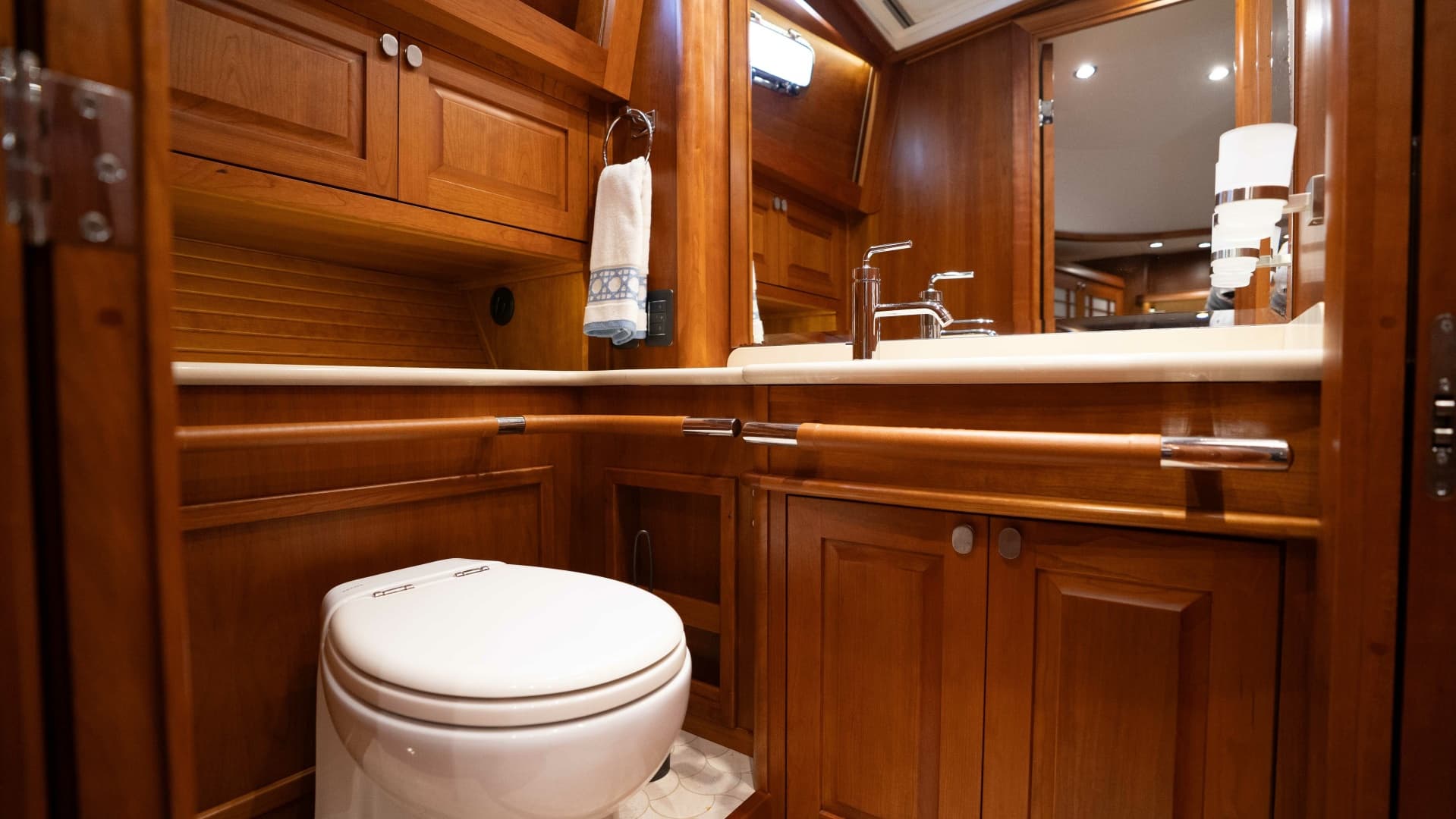 2018 Sabre 66 Dirigo