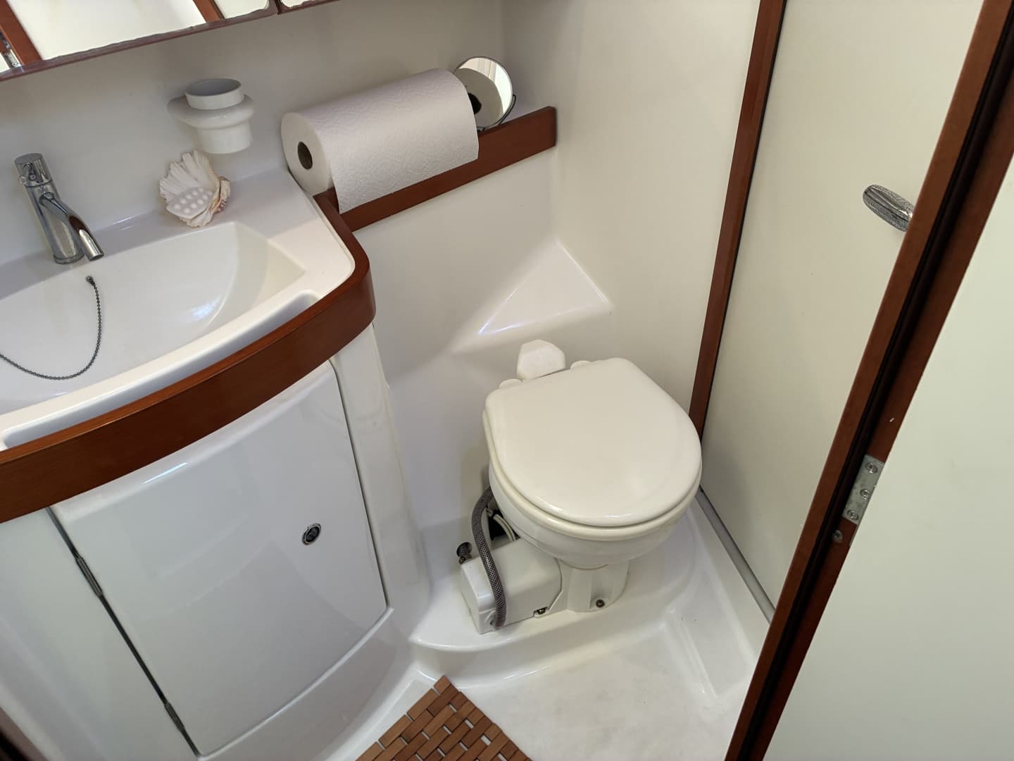 2008 Beneteau Oceanis 43 - 