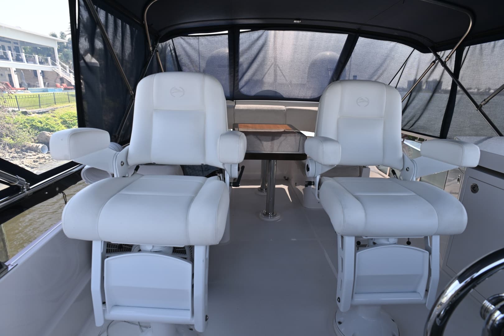 2020 Horizon E56