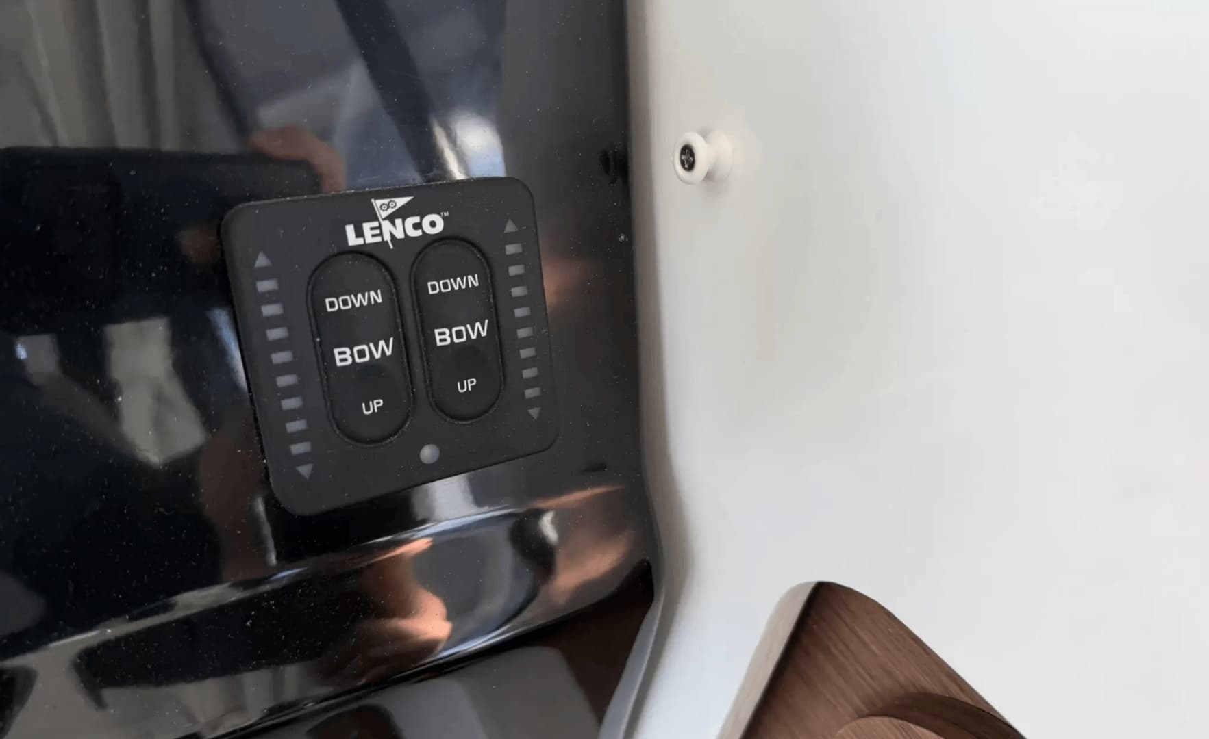 2023 Jeanneau NC-795 Coupe