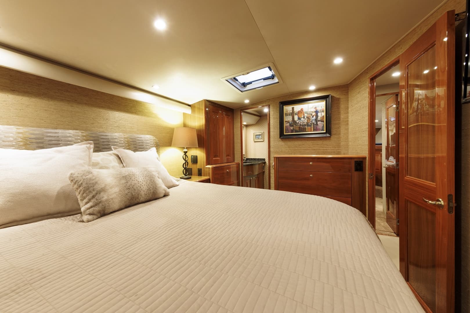 Viking 61 YOLO - Master Stateroom