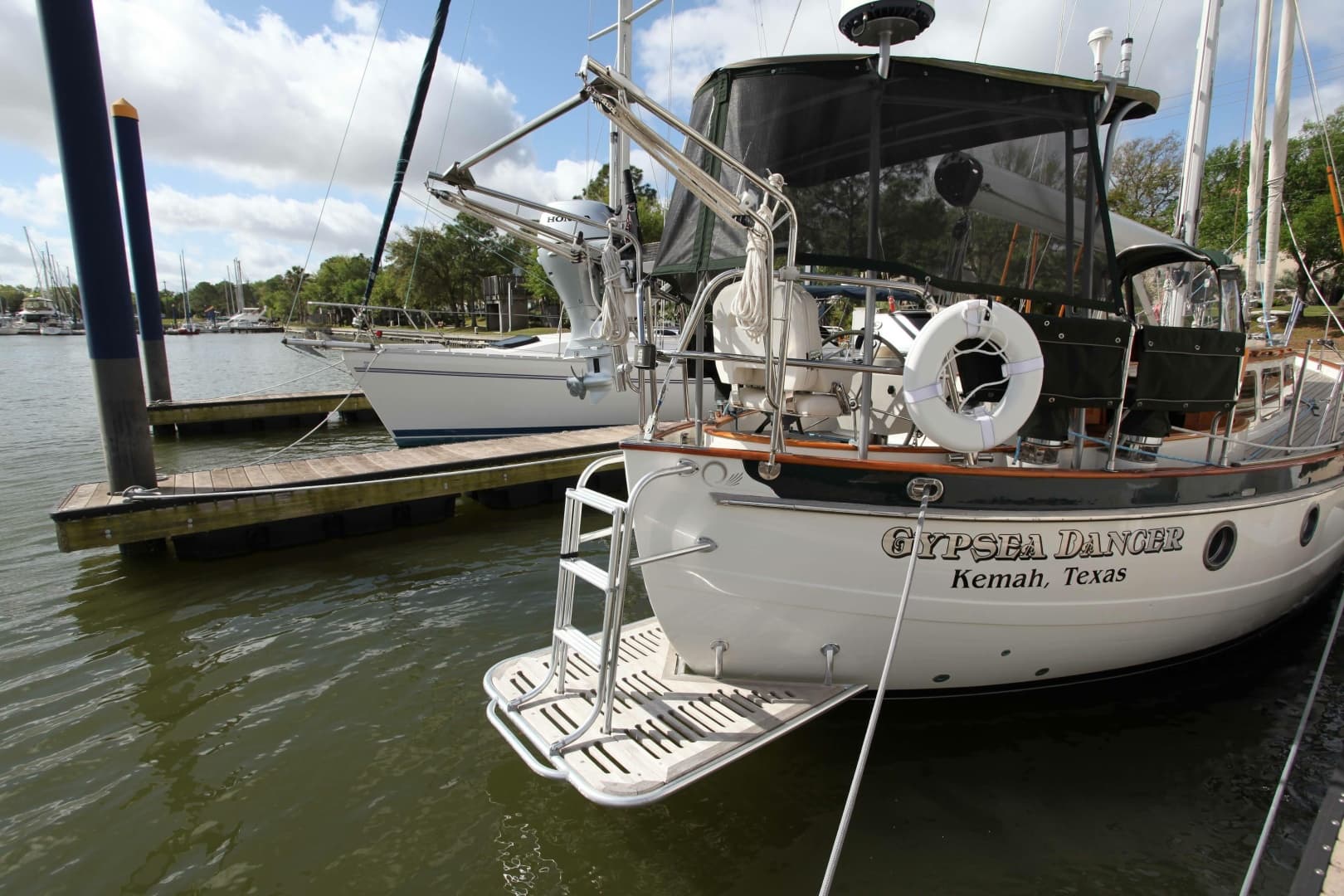 1997 Hampton 43
