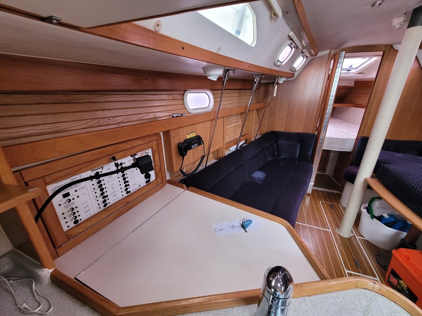 2006 Catalina 320