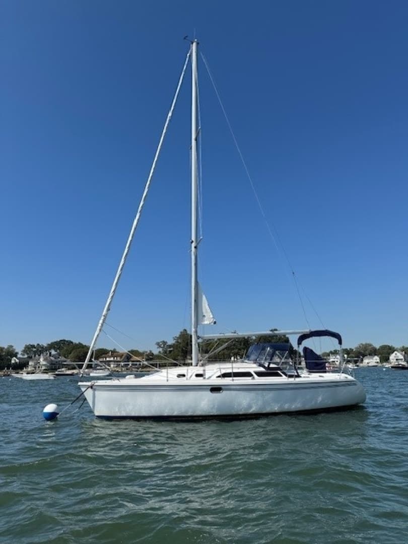2006 Catalina 320