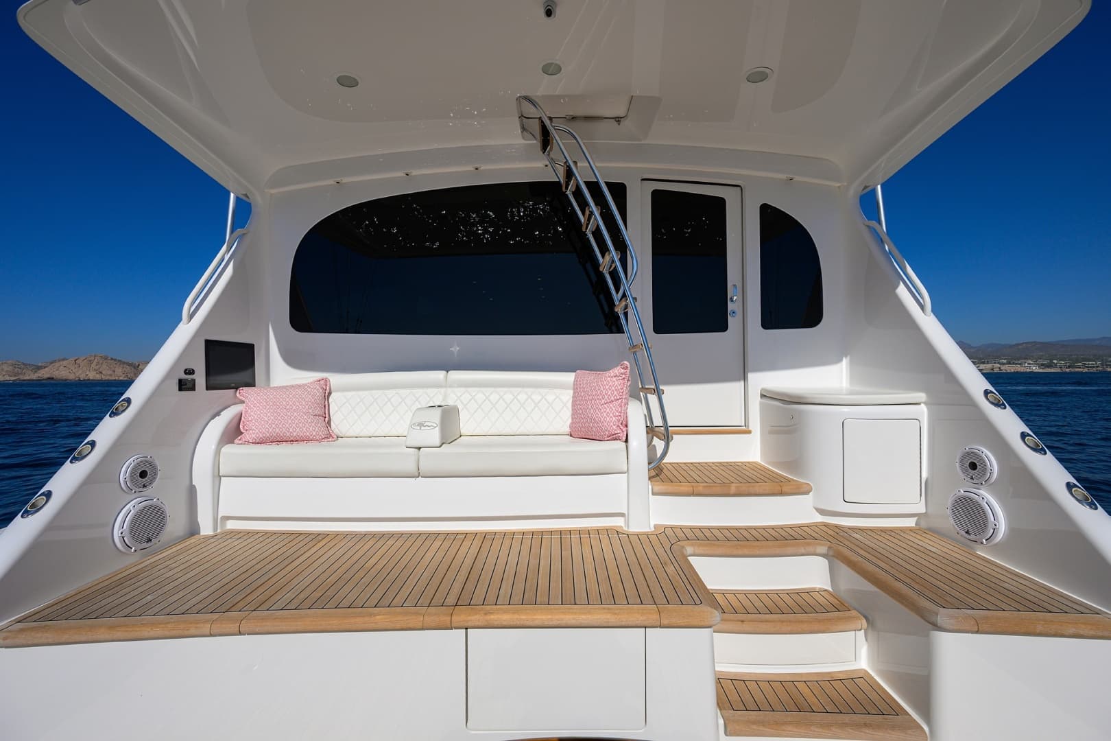 Viking 80 MERCEDES - Cockpit