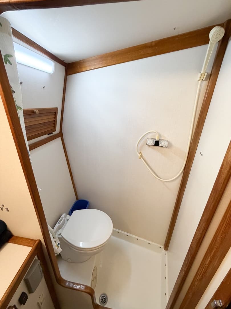 1988 Pacemaker 36 Convertible