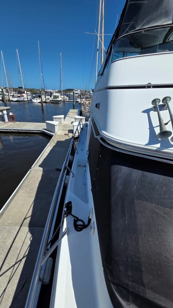2000 Carver 450 Voyager Pilothouse