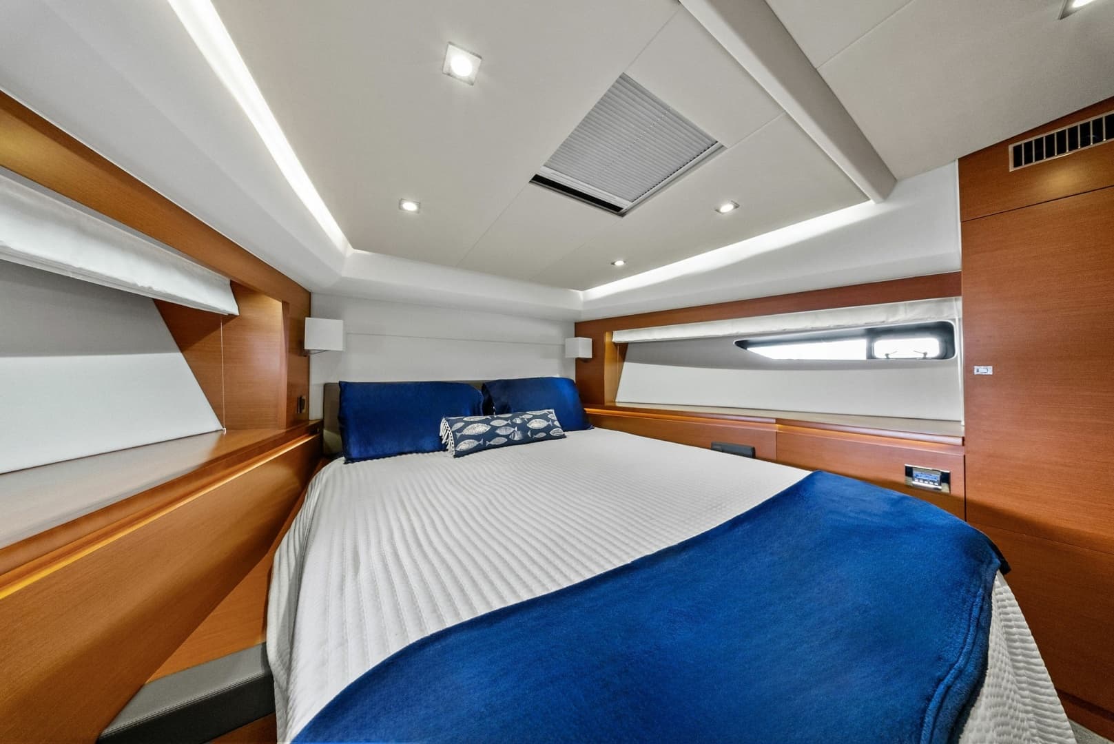 2015 Prestige 550 'Legacy'