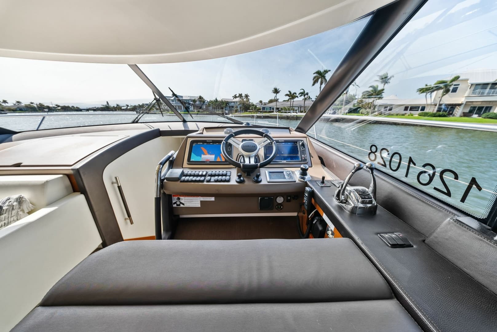 2015 Prestige 550 'Legacy'