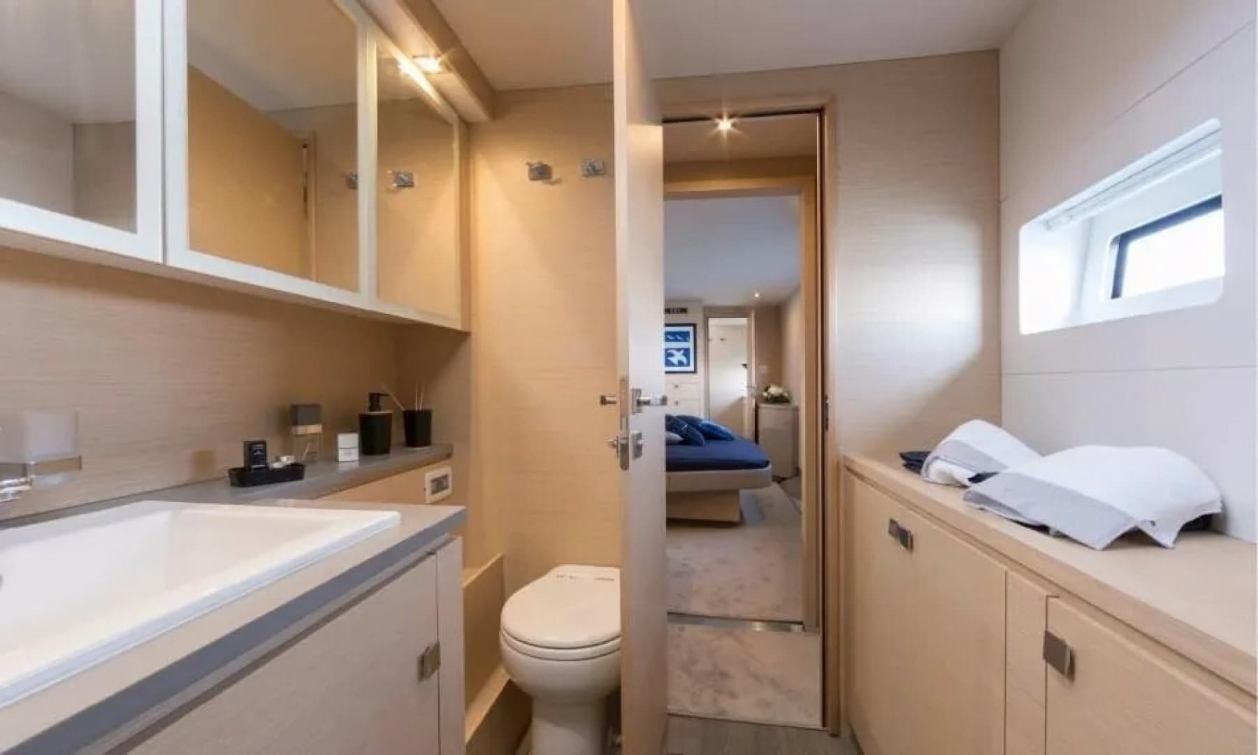 2018 Fountaine Pajot MY 44