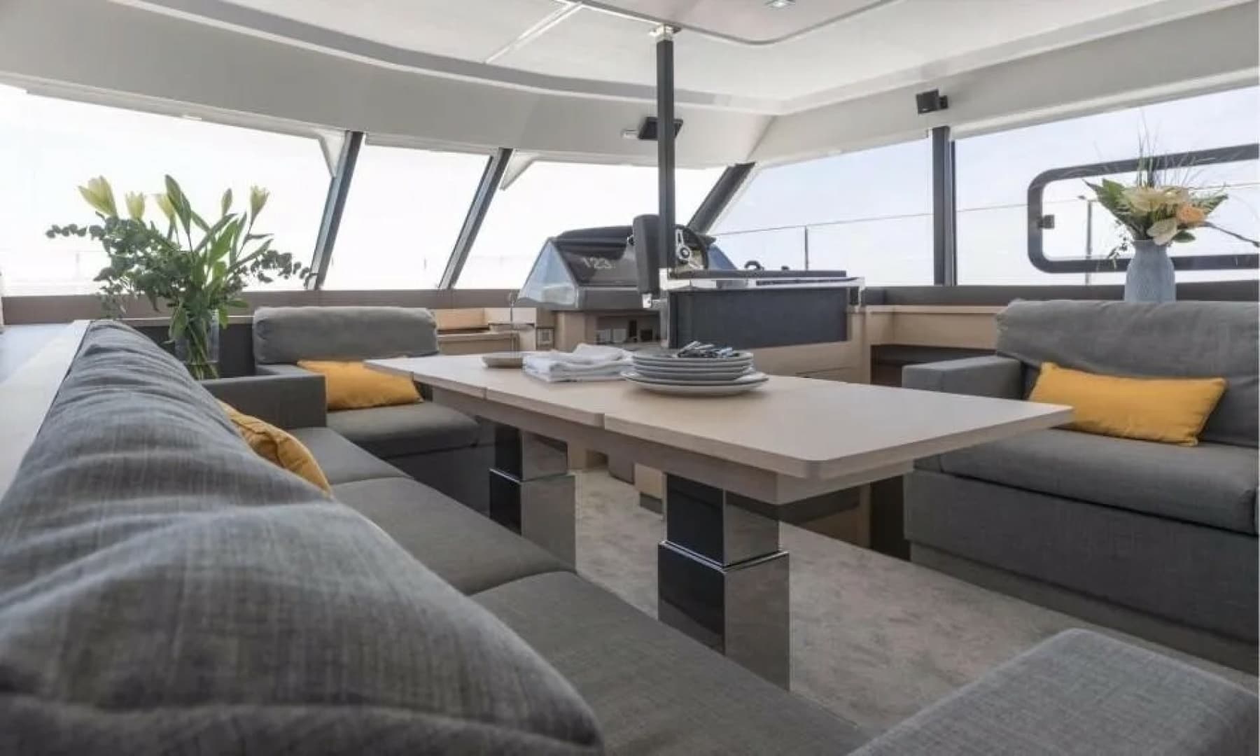 2018 Fountaine Pajot MY 44