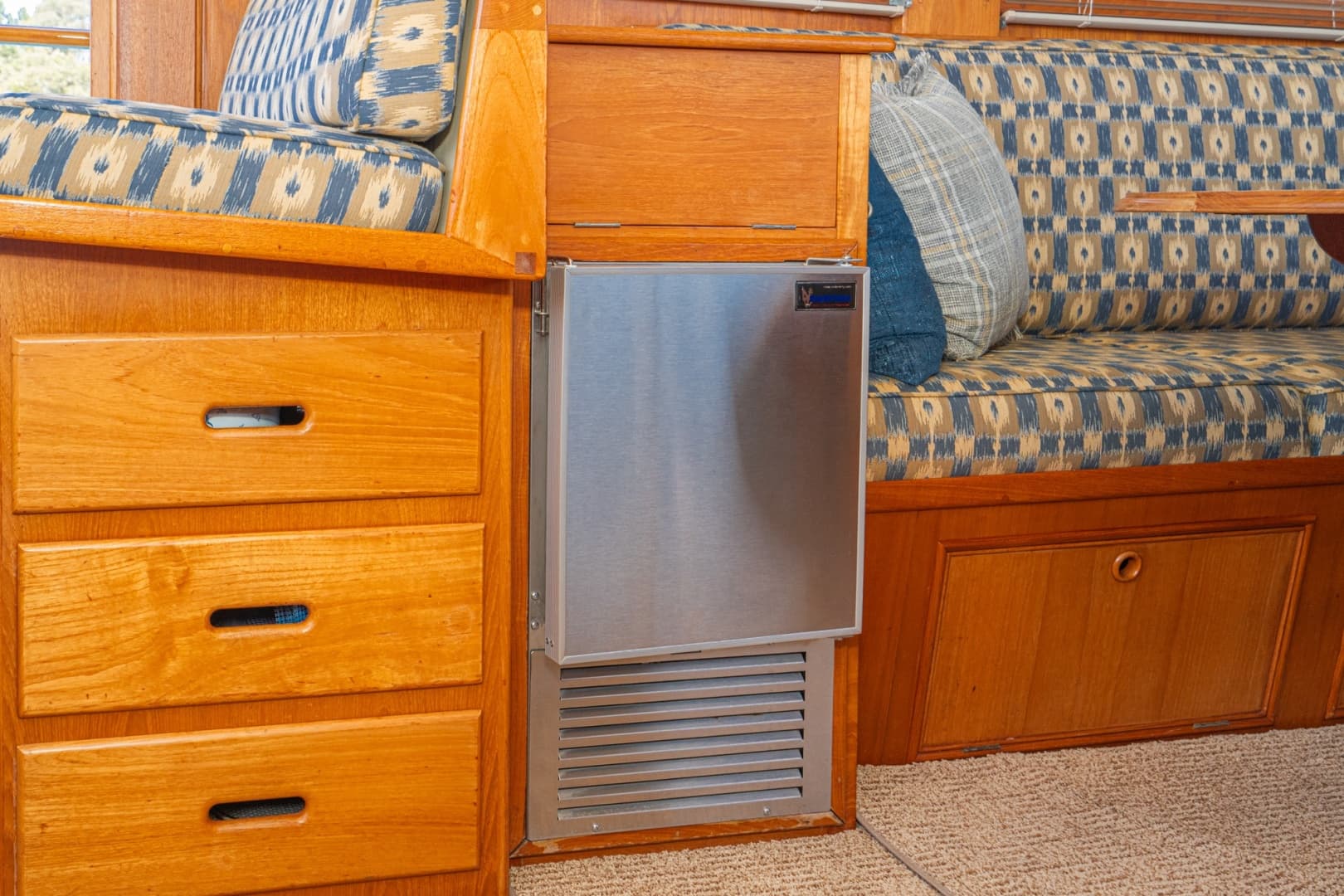 1987 Grand Banks 47 motoryacht