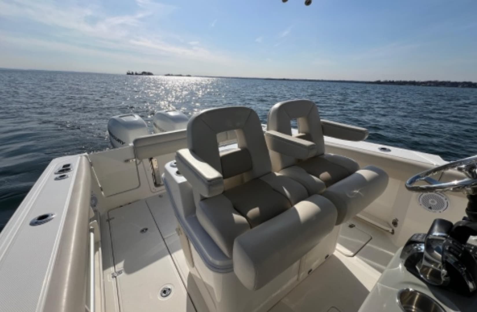 2016 Boston Whaler 280 Outrage