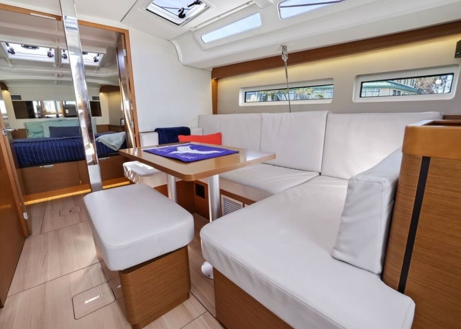 2018 Jeanneau Sun Odyssey 440