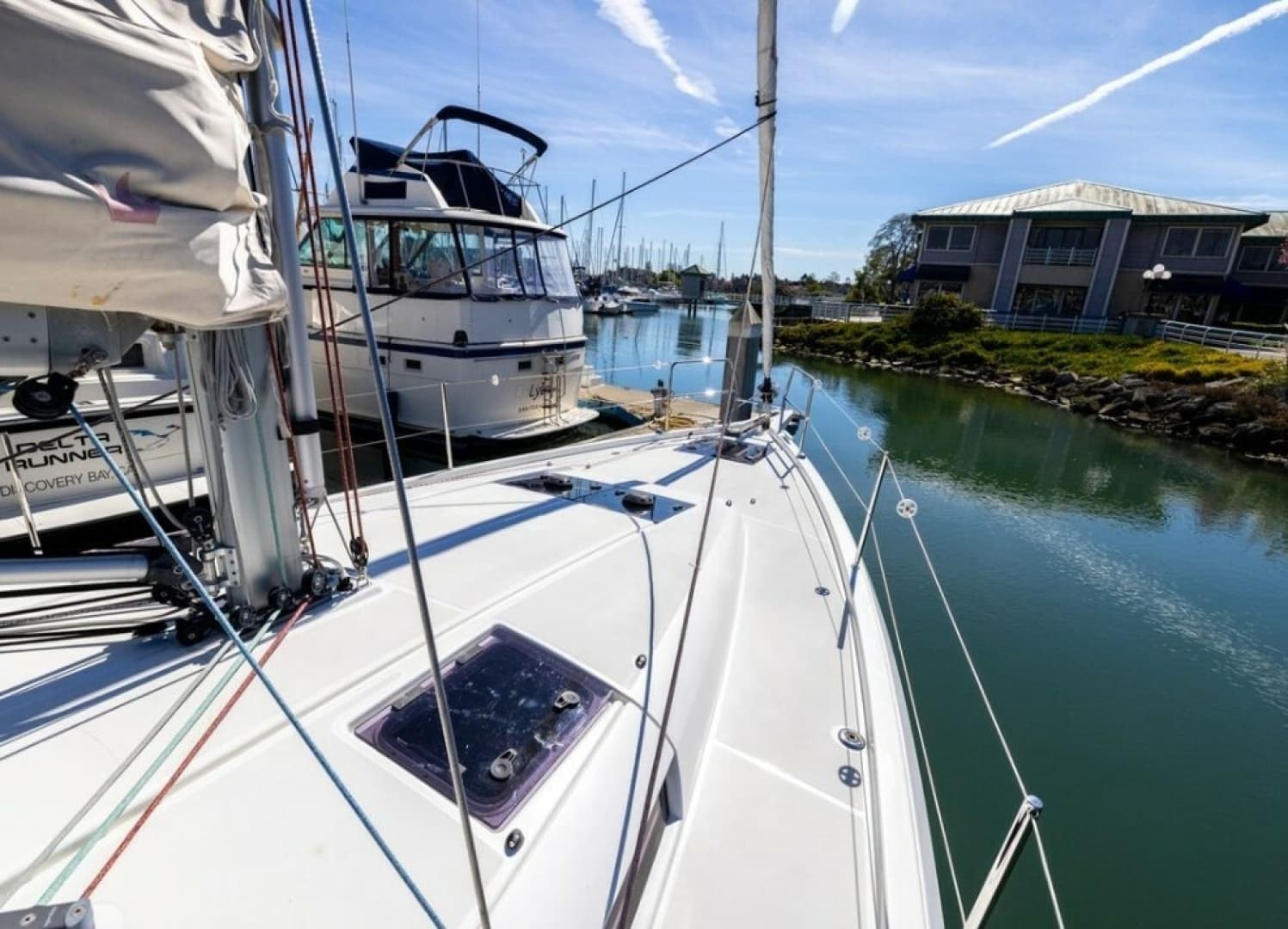 2018 Jeanneau Sun Odyssey 440