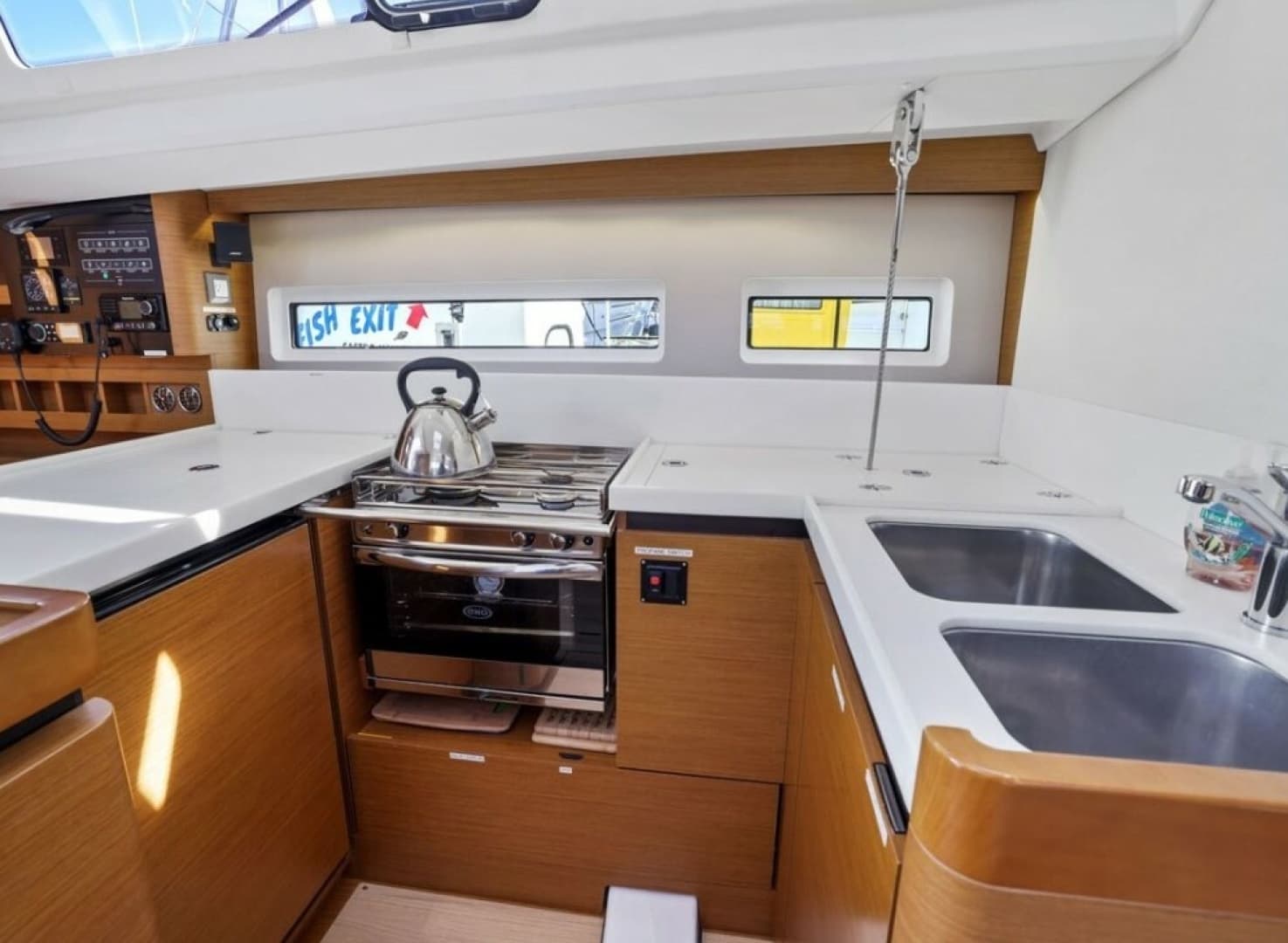 2018 Jeanneau Sun Odyssey 440