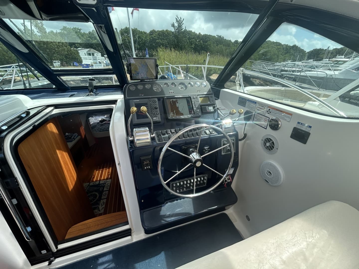 2007 Tiara Yachts 3200 Open