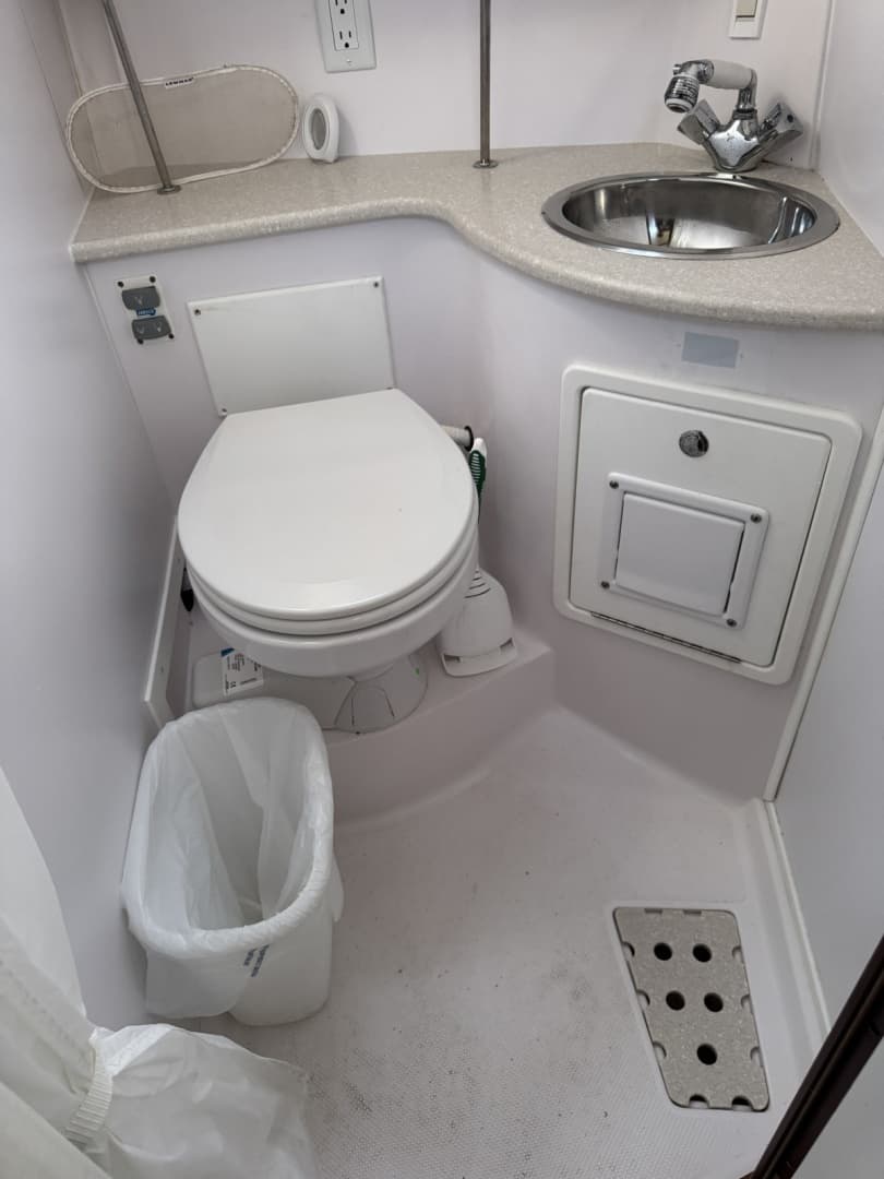 2019 Catalina 315
