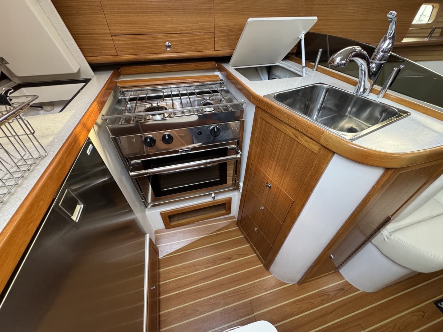 2019 Catalina 315