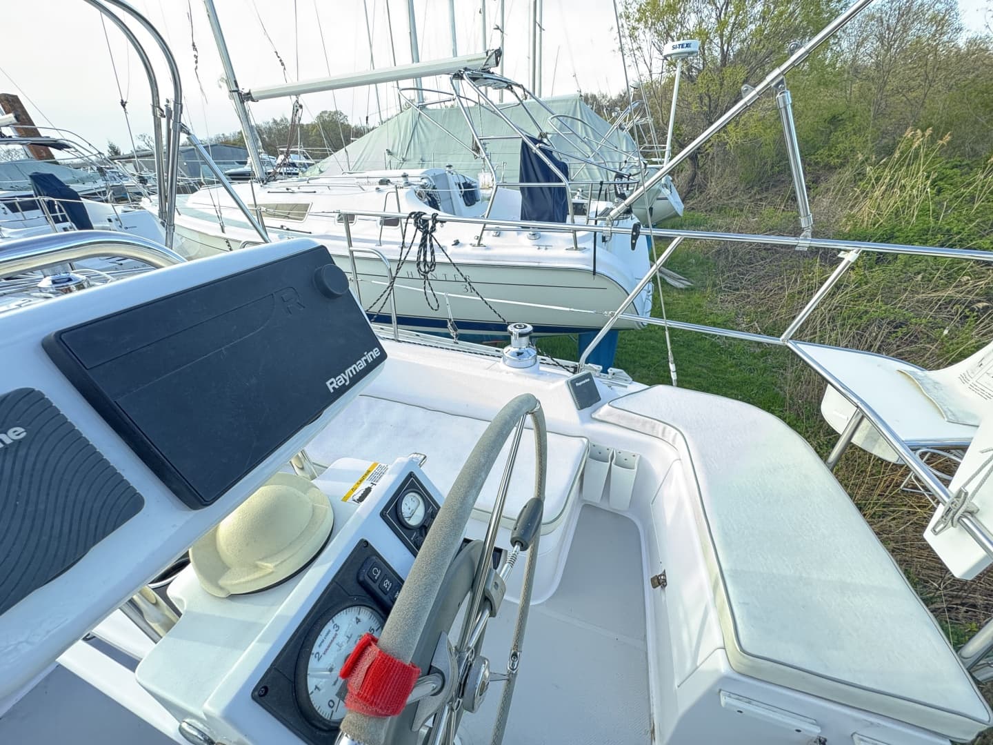 2019 Catalina 315