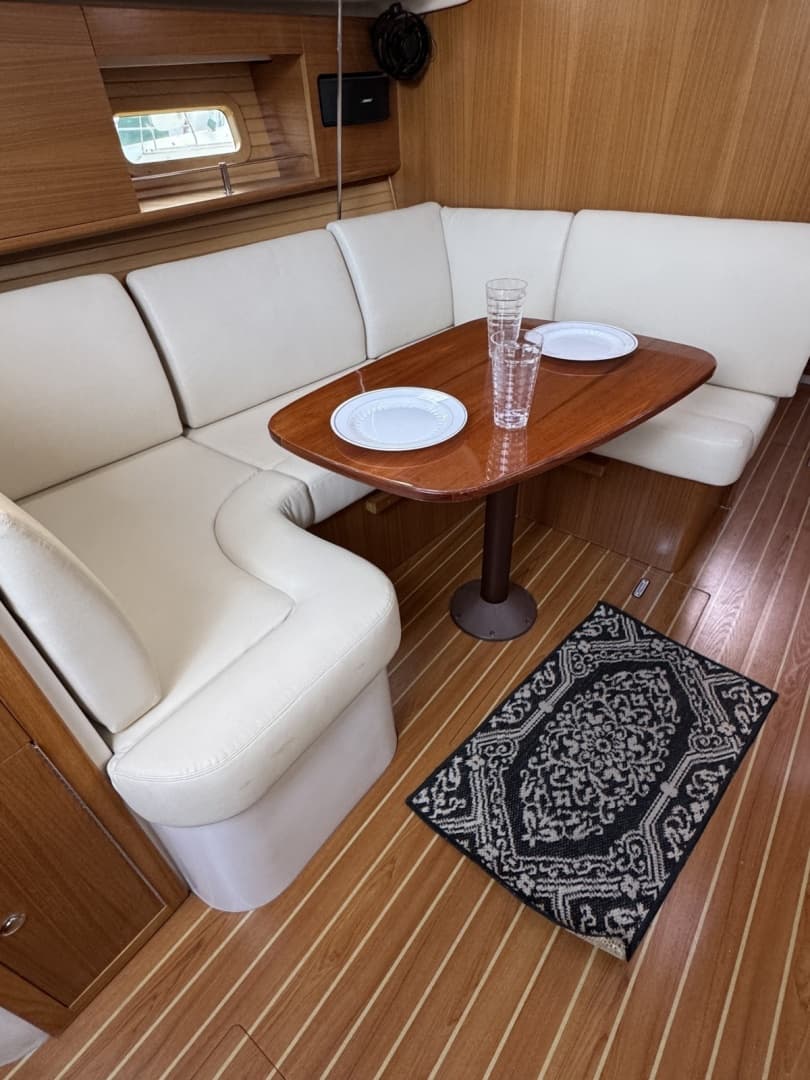 2019 Catalina 315