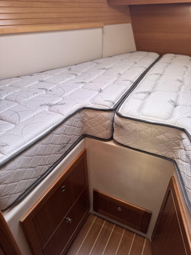 2019 Catalina 315