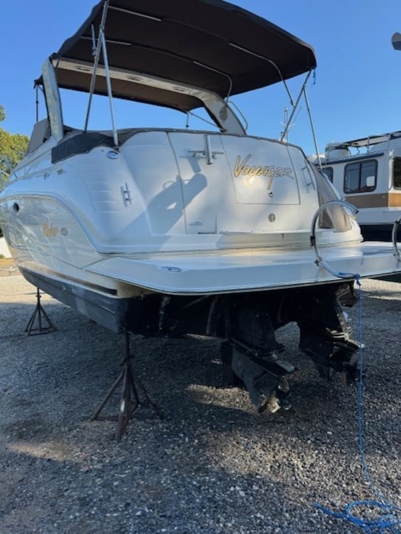 2005 Rinker Fiesta Vee 32