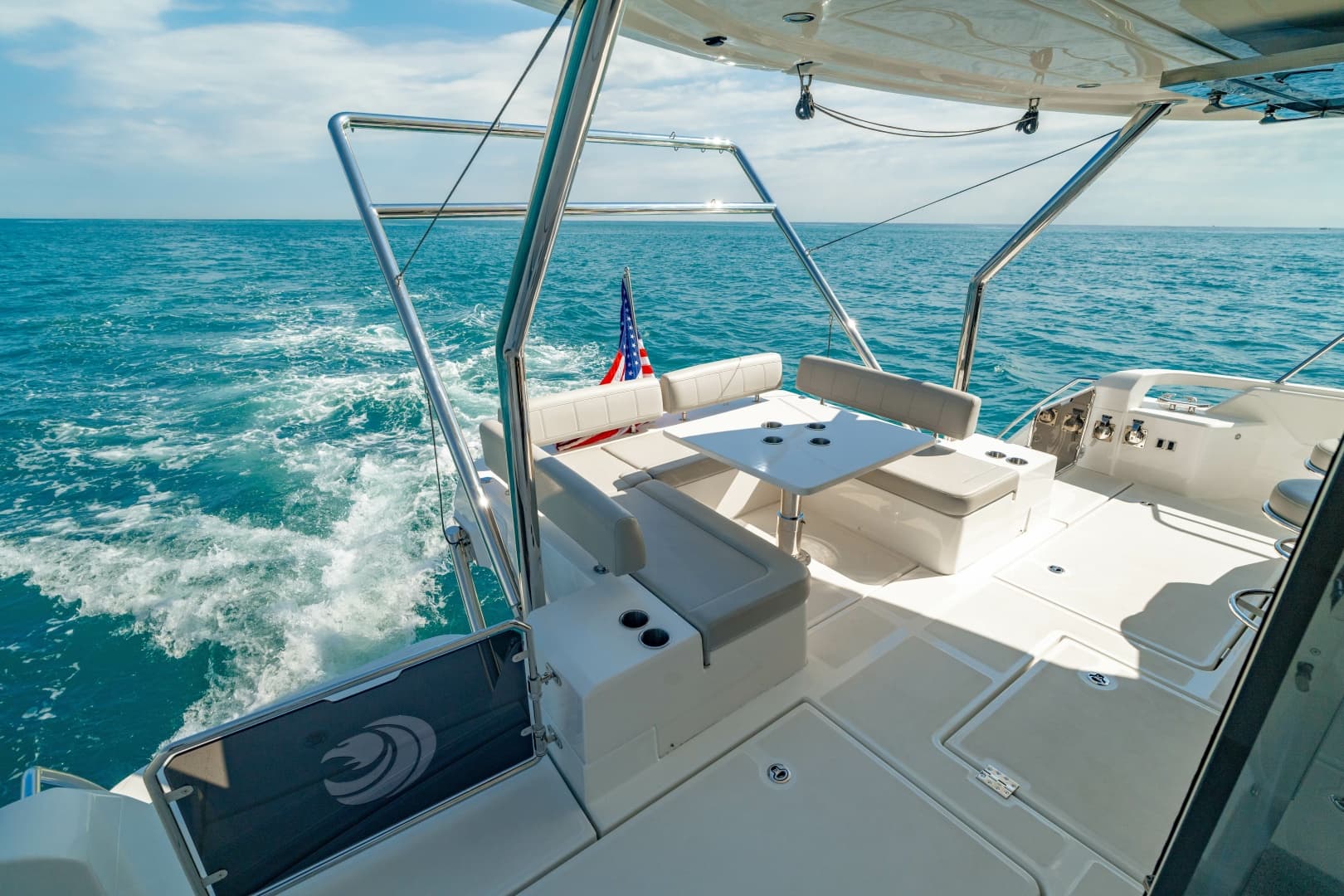 2024 Aquila 44 Yacht