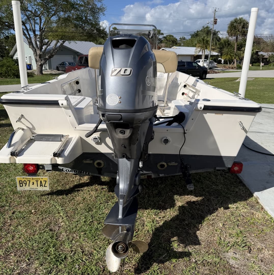 2014 Key West 1720 Sportsman