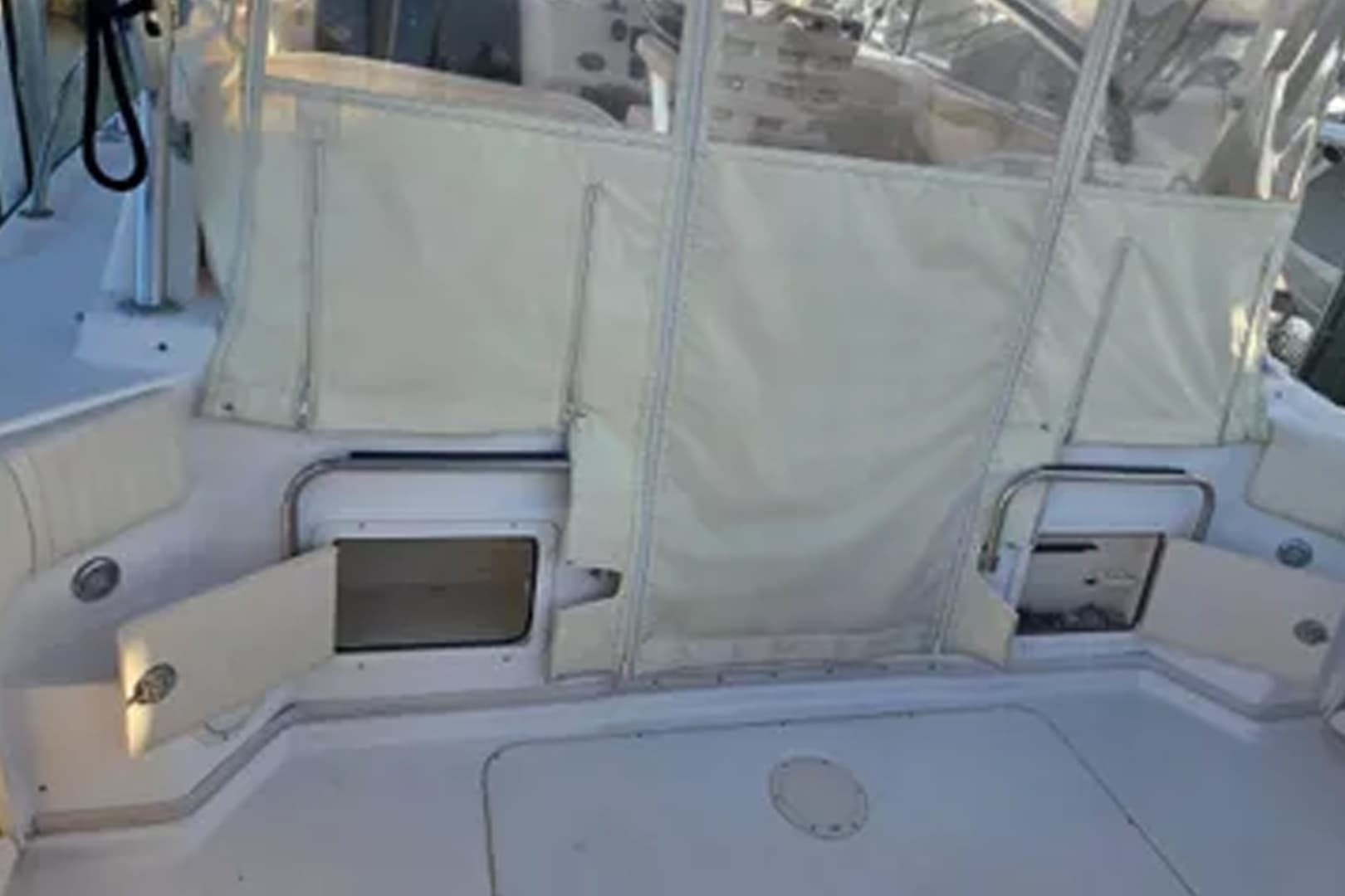 2004 Grady-White Express 330