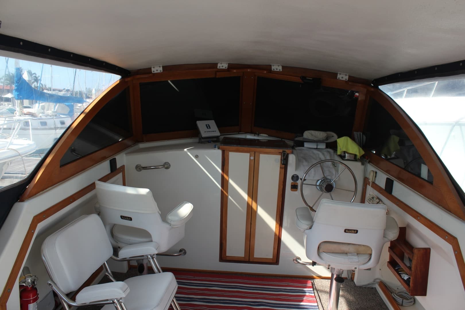 1988 Cape Dory 28 FISHERMAN HARDTOP