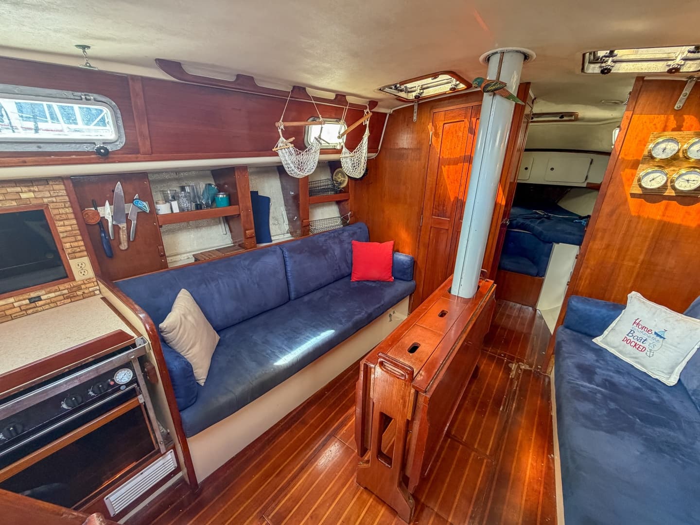 1984 Pearson 385