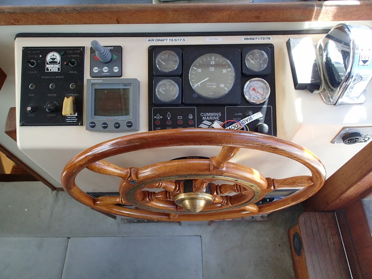 2000 Nordic Tugs Pilothouse Trawler 32