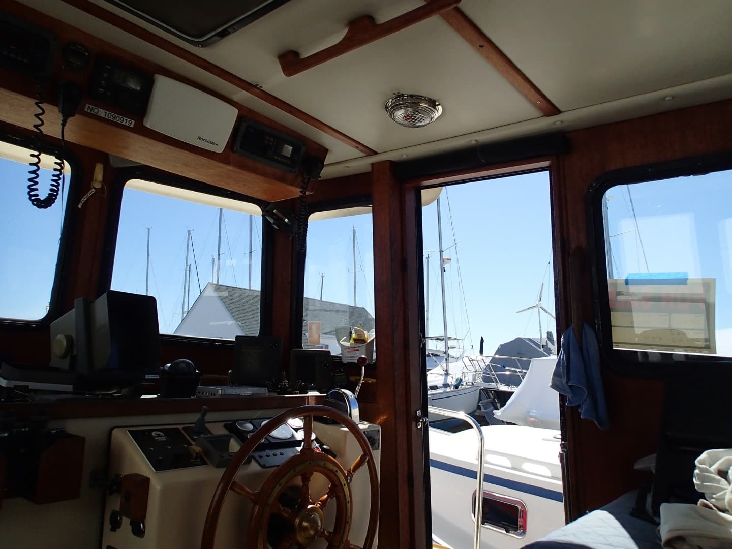 2000 Nordic Tugs Pilothouse Trawler 32