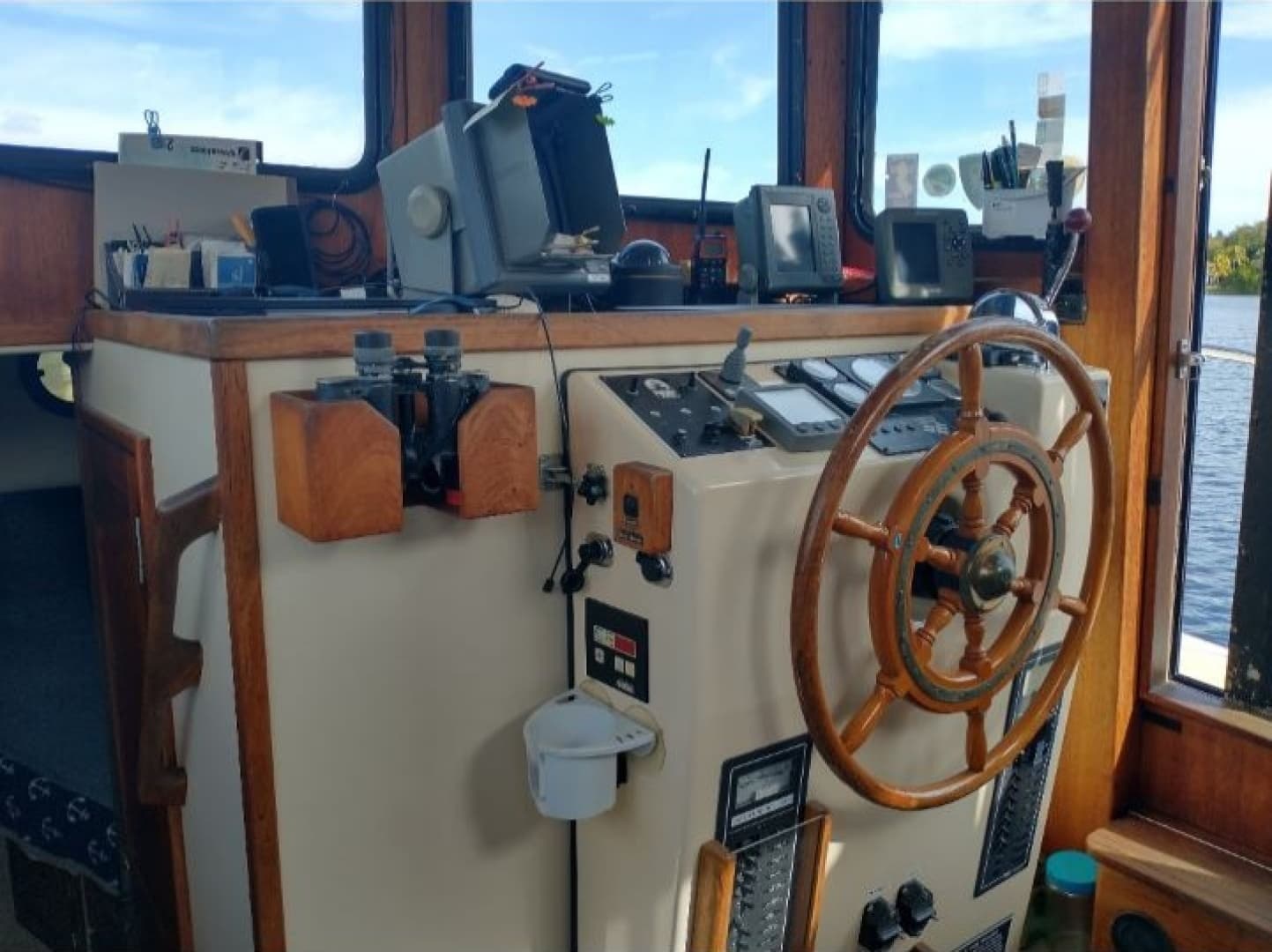 2000 Nordic Tugs Pilothouse Trawler 32