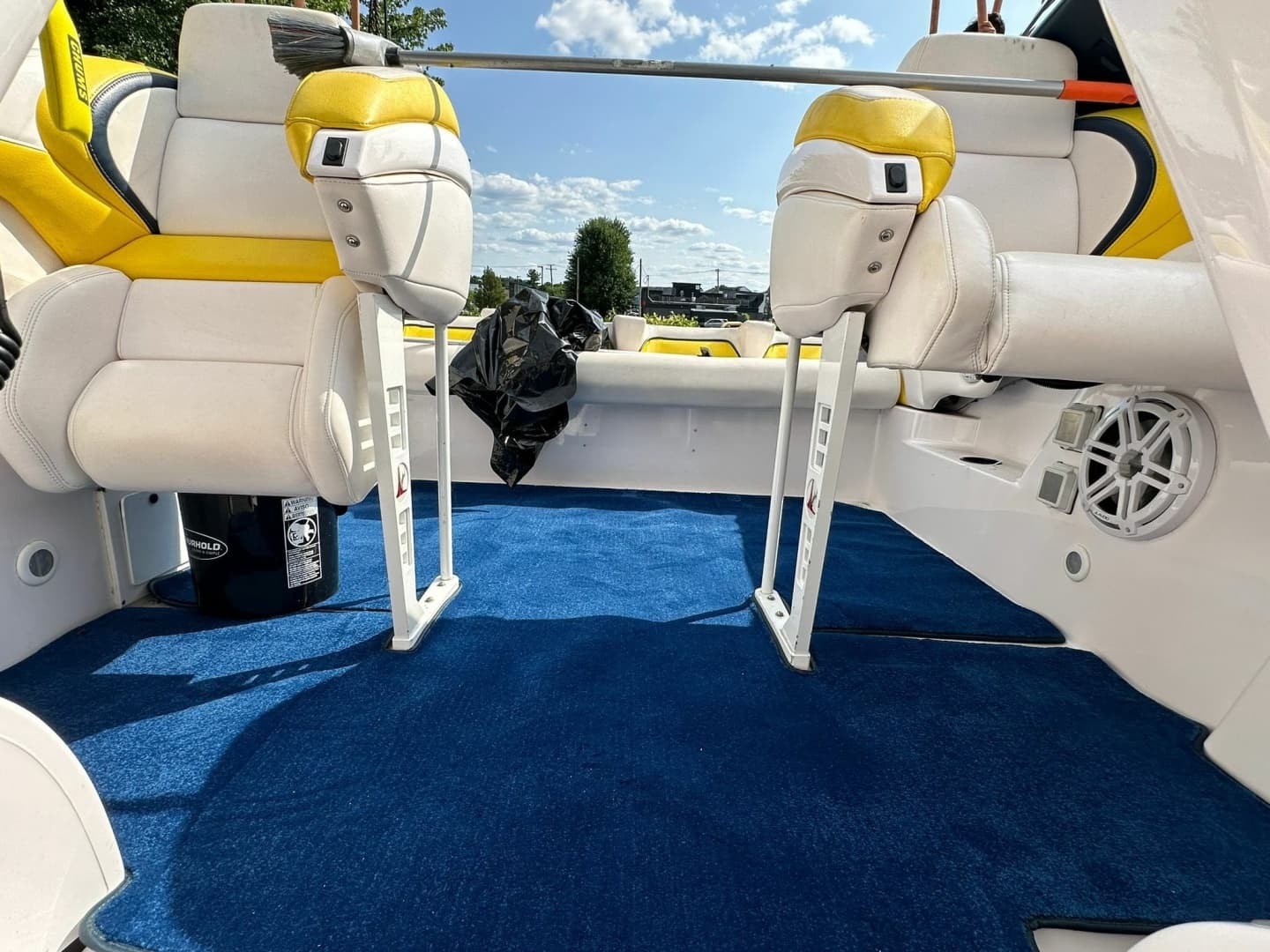 2001 Donzi Daytona 38 ZF