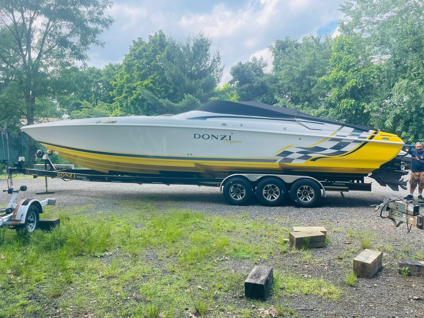 2001 Donzi Daytona 38 ZF