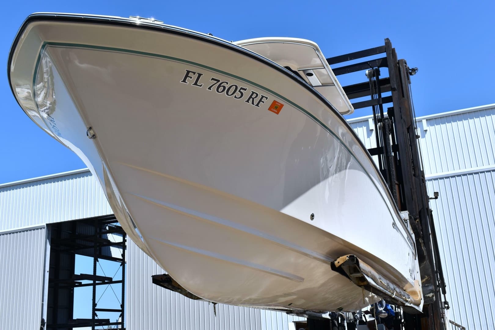 2017 Grady-White Fisherman 257