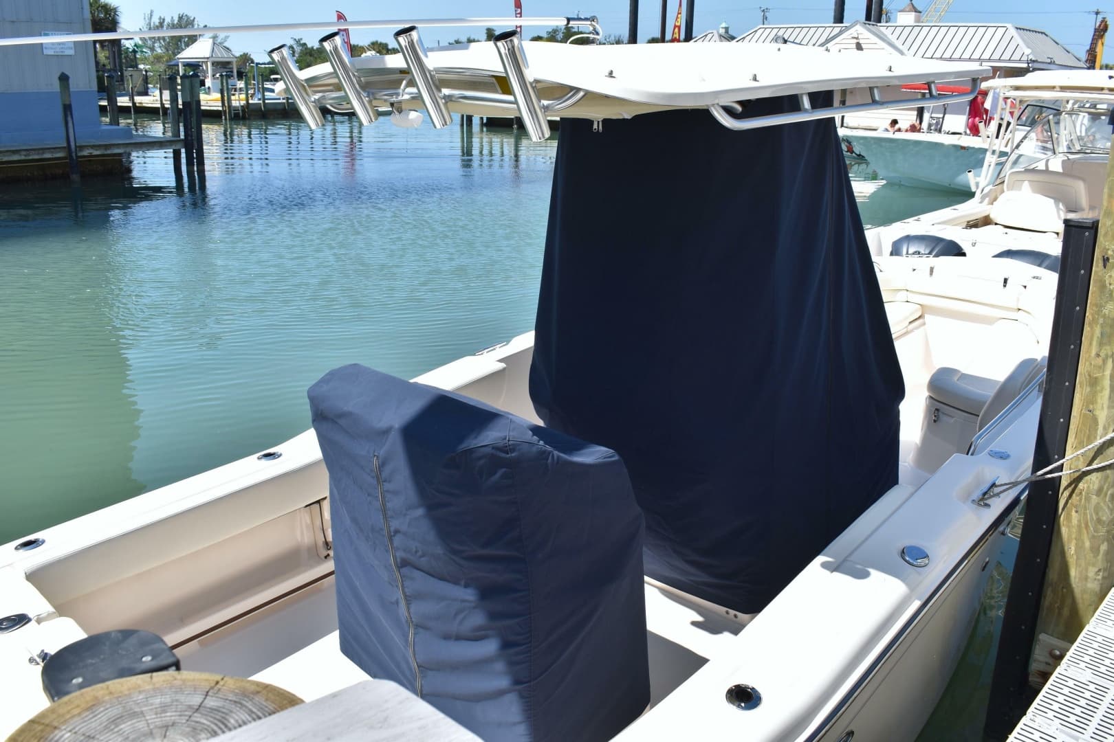 2017 Grady-White Fisherman 257